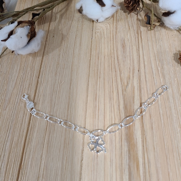 🍀🍀NEW🍀🍀PRETTY!! 925 STERLING SILVER SHAMROCK BRACELET 🍀🍀 - Picture 6 of 15